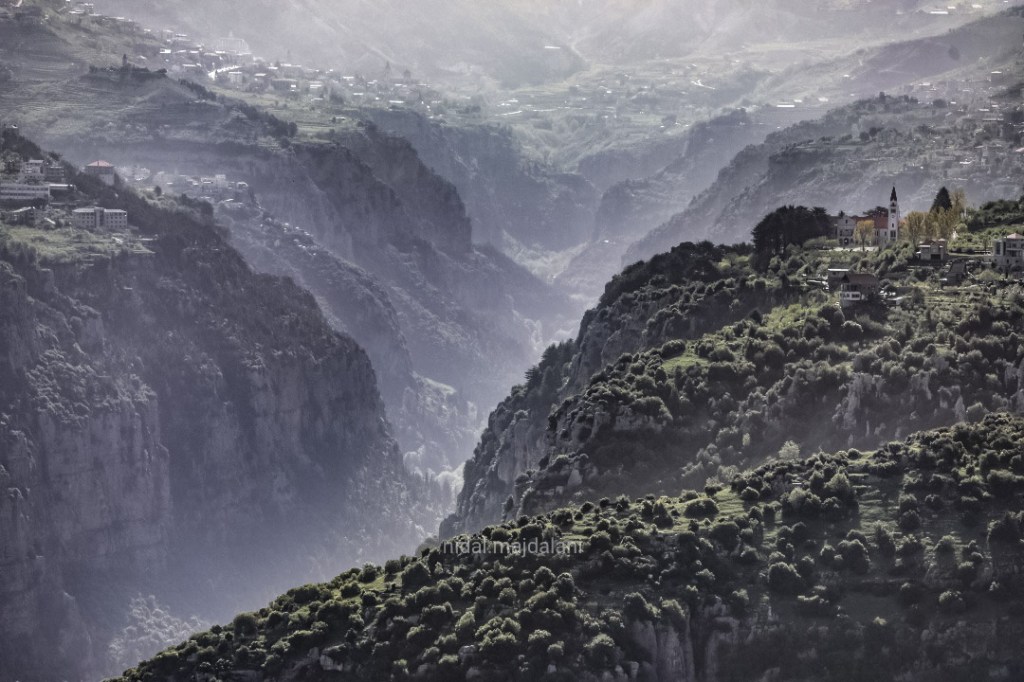 من وادي قنوبين حيث الضباب يمسي بخوراً… حدثٌ&nbsp;تاريخيٌ